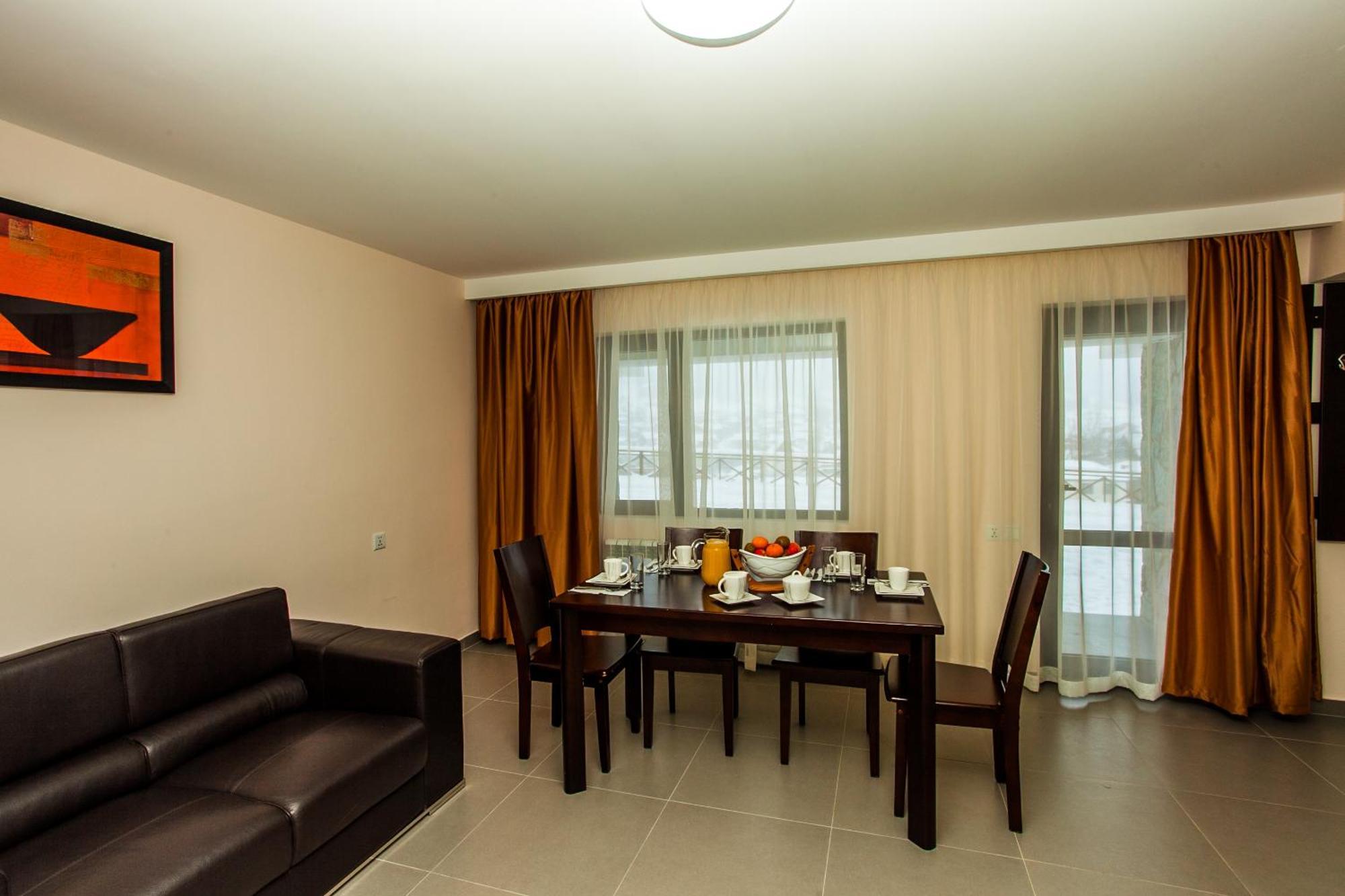 Crystal Hill Resort Bakuriani Bagian luar foto